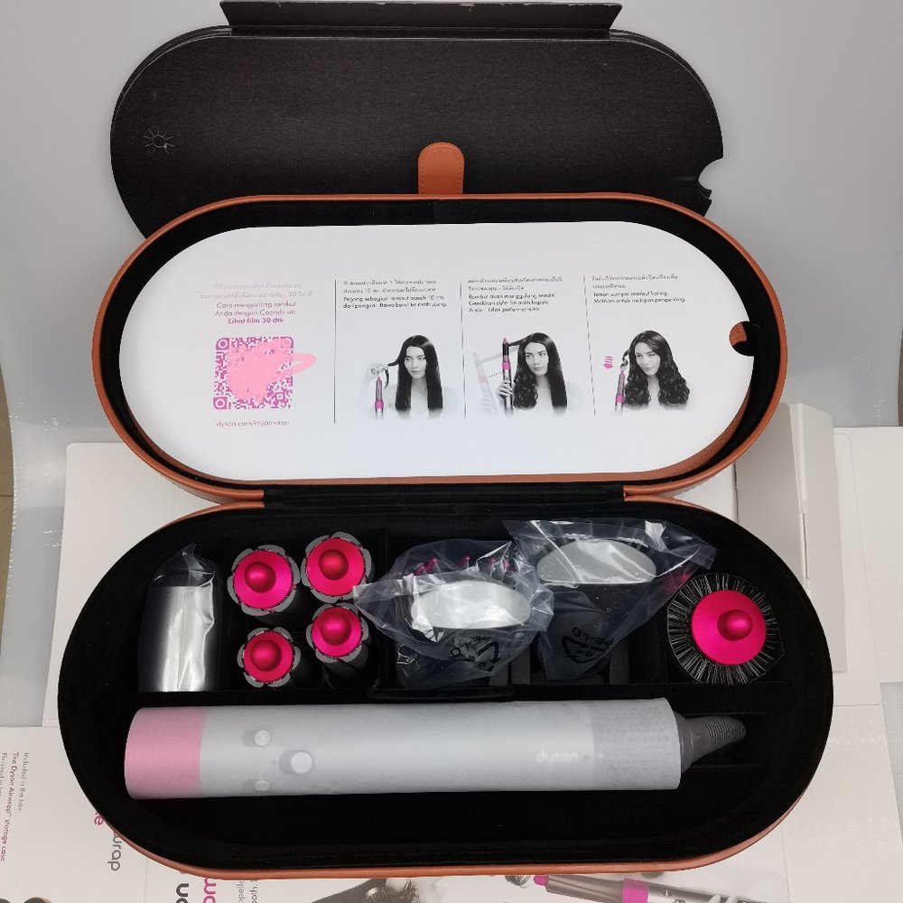 👙Dyson Airwrap Complete Styler🐰